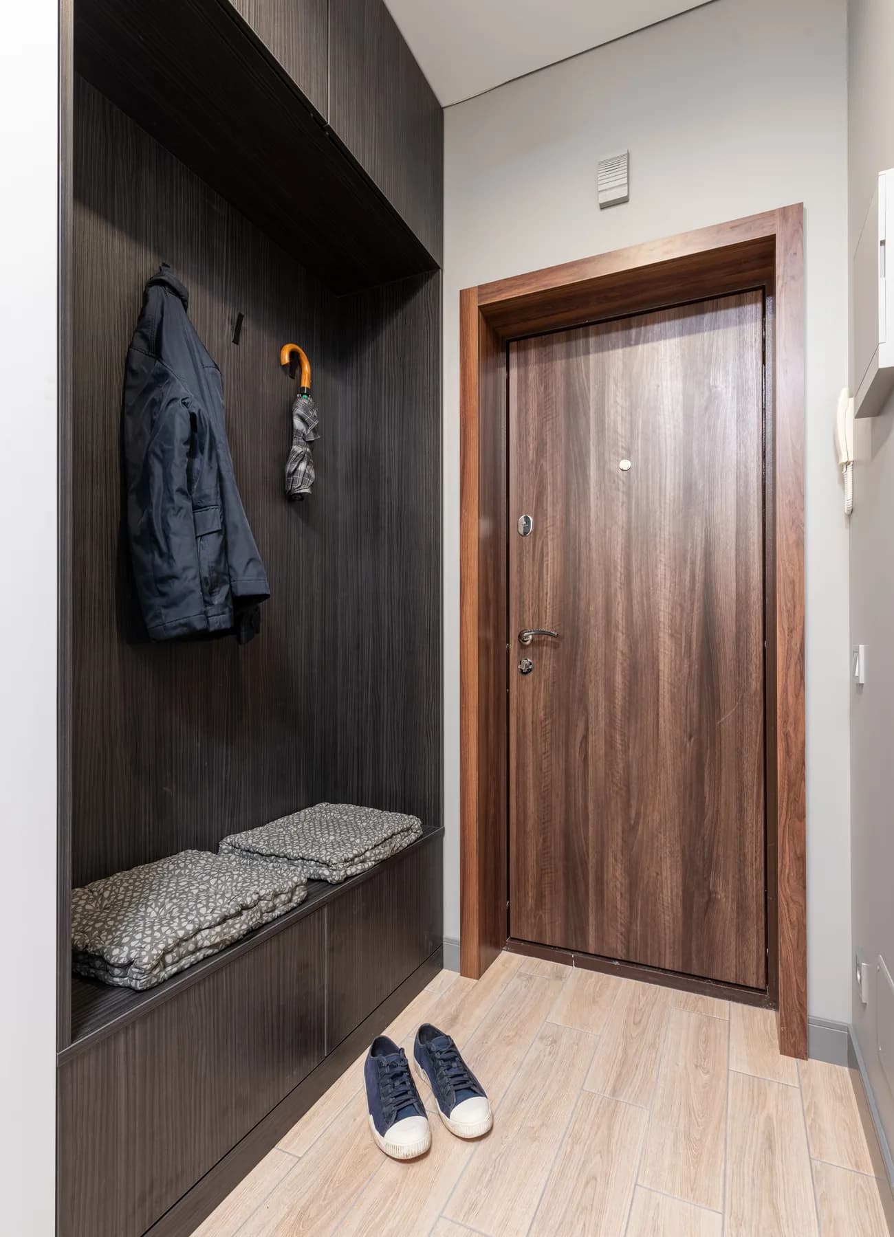 Modern residential front door illustrating Cherry Hill door supply and installation services