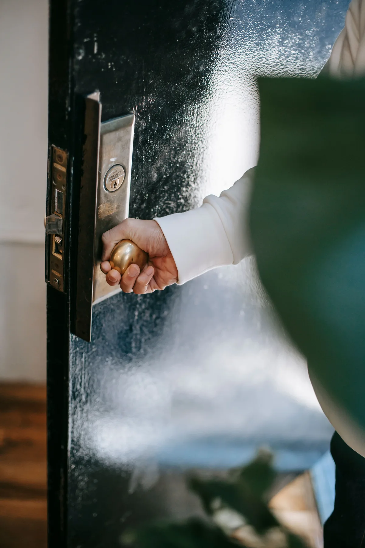 Residential door painting preparation