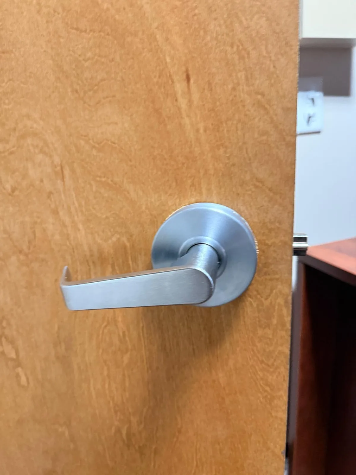 Silver door handle replacement